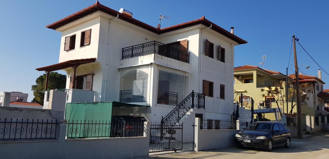 Nikiti View Apartment Exterior photo
